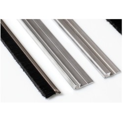 Šepetys durims 5x5mm su profiliu, 1 m, aukštis 32 mm